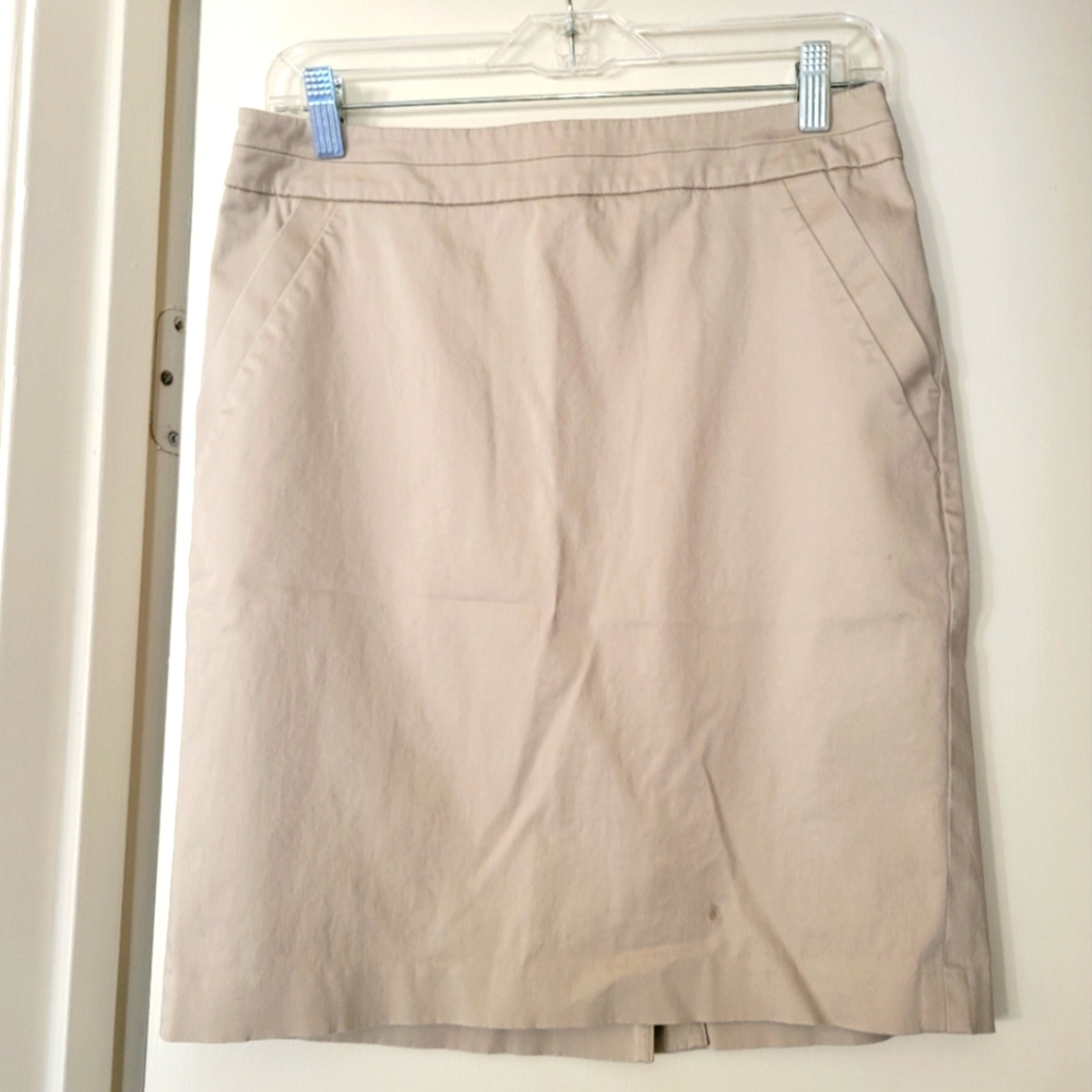 Cream pencil skirt
